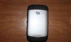 Blackberry curve for $150.00
Comes with all computer connections, installation cd's and pink cover case