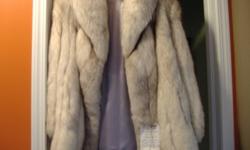 BLUE FOX FUR JACKET
BEAUTIFUL BLUE FOX JACKET FOR SALE, SIZE 12-14, HAS ONLY BEEN WORN 3 TIMES. HAS BEEN WELL MAINTAINED AND IS APPRAISED AT $3000.00.
A WONDERFUL SURPRISE FOR THAT SPECIAL LADY.
CHRISTMAS IS JUST AROUND THE CORNER.