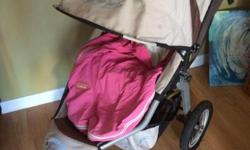 BOB stroller. Good condition, don't need anymore :) can come with pink snug and handle compartment.