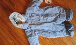 Beatrix Potter collection.  Tags are still on.  Paid $39.99.  Mittens are removable.
Check out my other ads!!