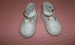 Brand New Baby Girl White Leather High Top shoes size 3 made by Gaby.
Asking $10.00