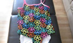 BRAND NEW (without tags) 1 piece bathing suit
Size - 14
Brand - Sportek
Color - Black with Assorted Flowers
Can meet in west end of ottawa (kanata) or pickup in Constance Bay