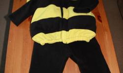 2T-3T Bumble Bee Costume from Old Navy.  Excellent condition.  From pet/smoke free home.