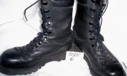 One Pair Canadian Military Combat Boots.
Judging by other boots, these seem to be Size 6.
Previously-Worn in very good condition. Gore-Tex Lining.
These boots are newer issue combat boots.
See Picture. Inside tag reads.
Combat Boots, Wet Weather.