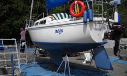 1978 Catalina 27
Traditional interior w/ bulkhead-mounted flip-down table and pull-out couch (double bed). Over $10,000 in recent upgrades, which include: rigging, new mainsail, upholstery, canvas, electronics, plumbing, electrical (DC panel, battery