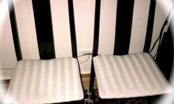 Chairs 4 DINING Table Chairs - $75 (Yonge & College
Chairs 4 DINING Table Chairs Black Laquer with a striped fabric seating off white cream on cream in colour
Good condition comfortable seat pan. Easy to recover as well.
Seat Pan 19" deep x width16" x 39