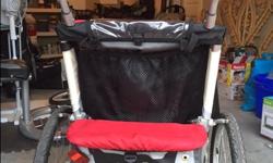 EUC Chariot Cougar - just under 3 years old. This has absolutely no wear and has always been well taken care of. Always stored indoors so no secret mold issues to find out about. There are so many amazing features about the cougar - when you completely