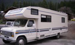 Full load 27 ft class C motorhome , shasta ford chassis powerd by 460, generator has 98 hr, fridge 2 years old , rear walk around bed , roof and dash A/C , everything is in good shape and works well , ready to drive to california ! call for more info