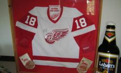 XMAS SPECIAL "ONLY"
Detroit Red Wings ( Kirk Malby ) Autographed
Great Autographed Shirt Of Kirk Maltby ( Detroit Red Wings Jersey ), In 4X4 Oak Glass Inclosed Wall Hanging.
Maltby spent 14 seasons with the Red Wings, helping them win 4 Stanley Cup titles