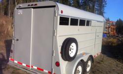 1996 Dex Gooseneck Trailer, 22ft total with 14ft storage (4 horse)with removable tack door. Professionally refurbished with industrial enamel paint, wiring and reflective tape, excellant condition. Must sell.