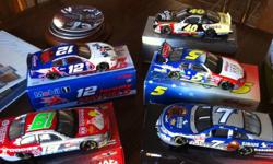 GREAT CONDITION DIECAST CAR, THERE ARE A FEW TO PICK FROM.
 
REPLY WITH RESONABLE OFFER
 
THANKS