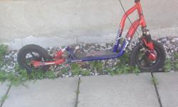 DUAL ADJUSTABLE SUSPENSION SCOOTER
DYNO BRAND XTI 120S RED BLUE
LIKE NEW
AIR FILLED RUGGED TIRES ARE STILL IN GREAT CONDITION TIRE TREAD HARDLY WORN OUT
LONG BOARD AREA
DUAL SIDE PULL BRAKES
GREAT SUSPENSION
VERY RUGGED
.
Pick up only