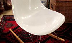 Thank you for your interest in our
**Eames Herman Miller Side Chair
MC,Visa, Delivery Available
* Designed by Charles Eames and made by Herman Miller in the late 60s/early 70s
* sells on net for $425 british pounds ($809 Canadian) see