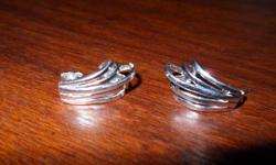 Sterling silver earrings, never been warn, they come from Avon, reg. price is $30 asking $10