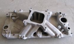 Edelbrock Torker 2 aluminum intake for a big block chevy (396,427,454). Single plane, low profile, made to improve mid to high-end horsepower from 2500 to 6500 RPM. Great condition, not sure if it has been used on an engine. See pics for more info. Asking