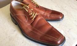 Coleridge Men's Leather Dress Shoes
Size: 44 (approx. Canadian 11)
In like new condition, barely worn
Excellent colour for matching purposes
Length of sole from end to end: 12 3/4 inches
$50