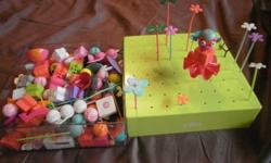 Ello building set for girls. Lots of peices. $5.00 Must pick up.