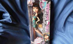 Brand New in Box! Cleo de Nile Black Carpet doll from the Frights Camera Action series. Great Christmas or birthday gift for collectors!
Price firm. Still available for cash pickup if you see the ad. Location: south Etobicoke near QEW/427.
Thank you for
