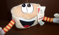 For the person who has everything.
I bet they don`t have one of these.
Shreddies doll from1988.
His name is Freddie
Excellent condition.
Made of plush fabric.
Velcro on hands,can be wrapped around a pole.
$10.00
Check out my other ads for more toys.