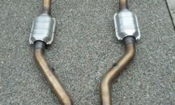 This is an MRT (Mustang Racing Technologies) "MaxFlow" H-pipe for all 1999-2004 V-8 Mustangs including SVT Cobra. This performance mid-pipe gives a deep, muscular sound with no drone at cruising speed; and with high-flow catalytic converters it is smog