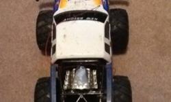 RC car great condition runs in the snow. Comes with a 9V battery and a charger, and a remote control. Please email me with your phone number. Still a little dirty from uses in the past.
This ad was posted with the Kijiji Classifieds app.