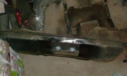 87-93 fox mustang gas tank with a sump. excellent condition, and had the plastic cover cut to fit the sump.& no leaks!!!!!!!!