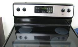 Frigidaire 30''Self-Clean Electric Range
Less than 2 years old