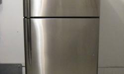 I have  GE Profile stainless Top-Freezer Refrigerator for sale nothing wrong with it, i just have to get a side by side refrigerator because my family is big.
excellent condition
 2 years old.
Give me a call or e mail me if you are interested.