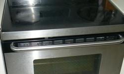 GE PROFILE Stainless Steel Ceramic Top Stove & Oven
- Self cleaning convection oven
- Ceramic stove top
- True Temp Convection
- 220V I/O w/ 2 X 120V stovetop outlets
- Bottom storage / warming drawer
- Touch panel oven controls
- Perfect working order