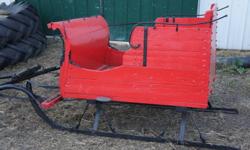 This little Santa's sleigh is perfect way to enjoy the winter.  It seats 2 people and can be pulled by one horse.  It is ready to use and is in excellent condition.  $2000.  I also have a leather single harness, complete with bridle and  lines, that is