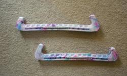 Guardog Swirlz Scented Springy Blade Guards For Ice Hockey / Figure Skates
Used
Located in Barrhaven