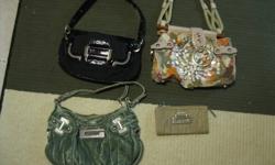3 guess bags and a guess wallet
20-30 bucks or best offer
ALL AUTHENTIC - right from the guess store
good condition