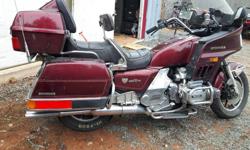 1984 honda goldwing 1200 for sale,great shape,paint in very nice condition,engine is very clean,no leaks,bike works good,has driver and pass floor boards,heel and toe shifter,driver backrest,needs a battery and spring tune up,oil change etc,clutch master
