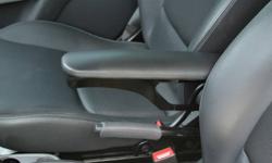 I am Looking for ARMREST for my Smart ForTwo 2008. I would appreciate any information where I can find one.
Thank you