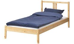 Ikea FJELLSE Bed Frame with Slats - Twin
- includes LUROY slatted base
- hardly used, like new in excellent condition (see photos for condition). Disassembled
- $90 firm (bed frame only, no mattress included)
Meet at oakridge center for pickup
Delivery
