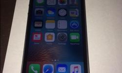 iPhone 5S, Bell, 16 gb
In Excellent condition
Wall charger and usb cable
case