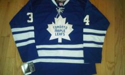 James Reimer - Athentic Reebok Jersey
 
Size 50 Available
All Patches and Numbers are stitched on
Includes Fight Strap
Brand New with Tags
 
ONLY $60.00
 
 
I have many other jerseys available including Football, Baseball, Basketball and Soccer.
 
Please