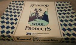 -Ivory coloured blanket, double size
-100% wool
-Kenwood blanket with satin trim
-In its original box and wrapping
-Purchased in 1974 and has never been used