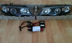 For Sale: Kia Forte OEM headlight assembly (left + right), professionally retrofitted with low bream HID projectors (Valeo) and blacked out housing bays; comes complete with ballasts, relay harness, and 2 pairs of HID lights - 4300K and 6000K
In mint