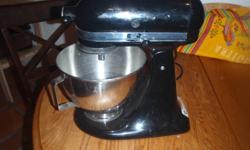 Works great, Comes with all pieces! I prefer Braun over Kitchen Aid and was gifted a Braun so I'm getting rid of the Kitchen aid. Please call if seriouly interested. 250-549-6886