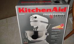 KITCHEN AID PROFESSIONAL 5 SERIES MIXER , BRAND NEW IN THE BOX NEVER BEEN OPEN .
POWERFUL 475 WATTS MOTOR
DIRECT DRIVE ALL STEEL GEAR TRANSMISSION
5- QUART (4.73L) CAPACITY WISE BOWEL
POWERKNEAD SPIRAL DOUGH HOOK
 PROFESSIONAL BOWL LIFT DESIGN
ONE YEAR
