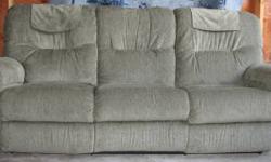 La-Z-Boy ?Casper? Sofa and Loveseat features:
Both sofa and loveseat have two reclining seats
Reclina-Way feature lets you recline all the way back, even with the couch sitting just inches away from the wall
Fabric is sage green with subtle cream, black