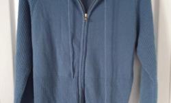 ladies Blue hooded with zipper sweater
Brand: Request
Size: Large