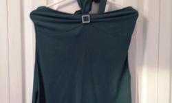 Green Top with behind the neck straps
Brand: Brody
Size: Med