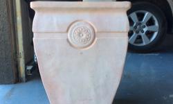 27" tall terracotta planter pot. Only 1 yr old.