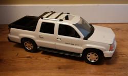Selling a large Escalade, as pictured, in decent condition. Measures about a foot long. Has been fun for our kids, but is time to find it a new home.
Pickup only near Bay and Shelbourne. Any questions, please ask. Thanks for looking, and have a nice day!
