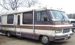 Class A Motorhome 31foot Leocraft by Triple E Powered by Chevy 454.
Onan generator, 2 roof AC units, Propane stove and furnace, 3way fridge,
microwave, 6way power drivers seat.
This unit is comfortable and spacious with a rear queen bed
Please call Paul