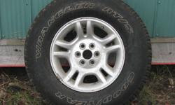 One only 16 inch 6 bolt Alloy Truck Rim
 
Good Year Wrangler 255 70R 16 mounted on rim.
 
Brand New Firestone Wilderness AT 255 70R16 also in the deal
 
6 bolt pattern @ 112mm measured from two bolt holes across from each other
 
Rim offset from mounting
