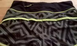 2 Pairs of Lulu lemon run shorts. Both size 2. $25.00 ea.
1 Pair of Lulu lemon cropped leggings. Size 2. $40.00
All in great condition.