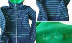 Great used condition - never put into the dryer
Size 2
Dark blue with green stripes and writing inside the hood.
Tags: lulu, lulu lemon, workout gear, work out clothes, sz 2, size two, ivivva, hoody